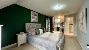 Photo 17- click for photo gallery